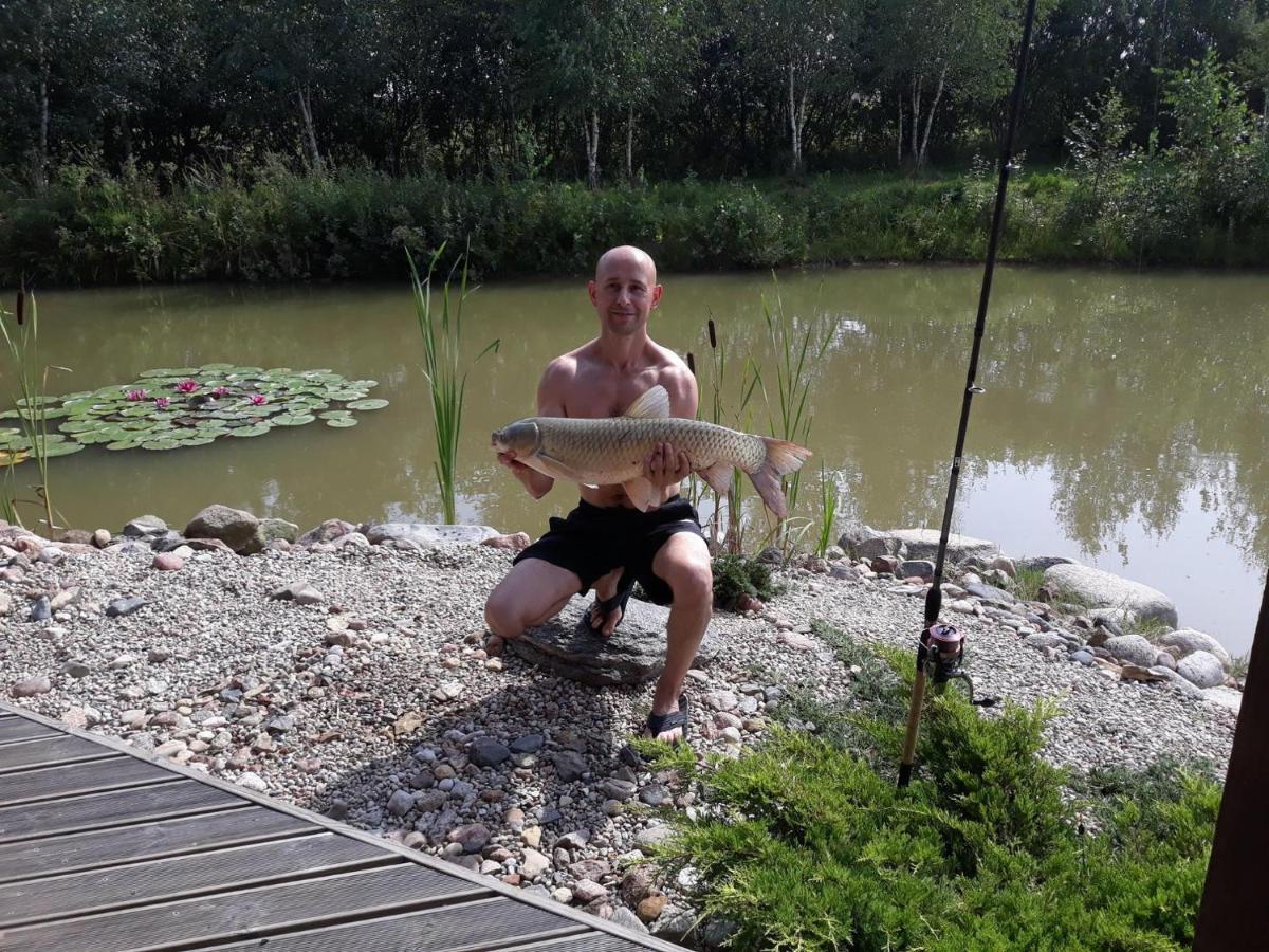 Akmeninis Bebras Villa Zemaiteliai Bagian luar foto